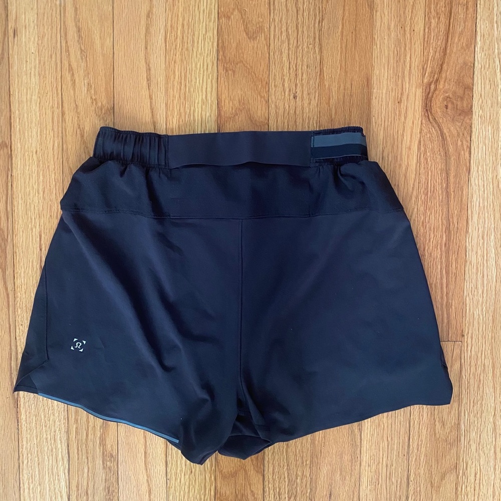 Men’s Lululemon 4” Short w/ Liner